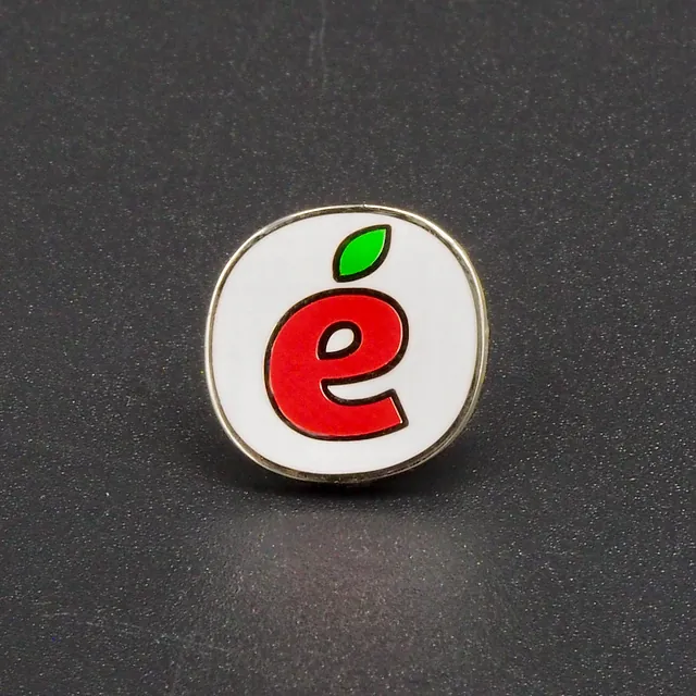 Univé Pins, Logo Univé als Speld 